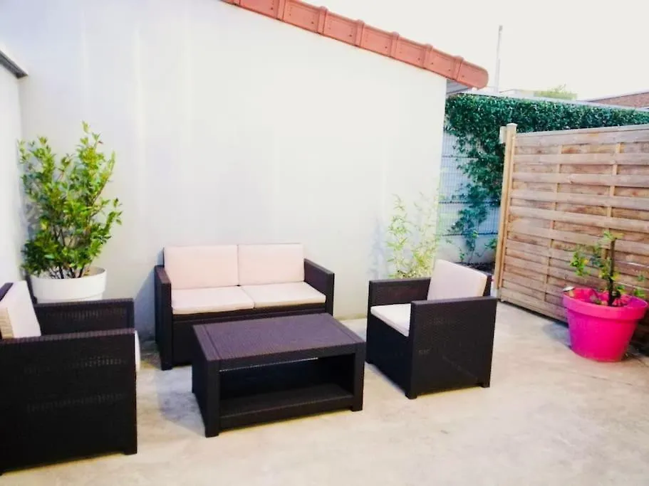 Fabulous Apartment Ac Lovely Terrace 10 Min Paris Vitry-sur-Seine 0*,  France